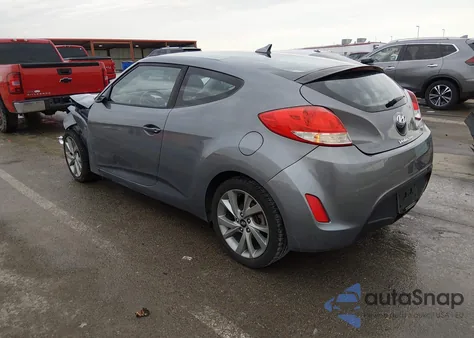 2017 Hyundai Veloster z USA, uszkodzony, nr VIN KMHTC6AD7HU314950